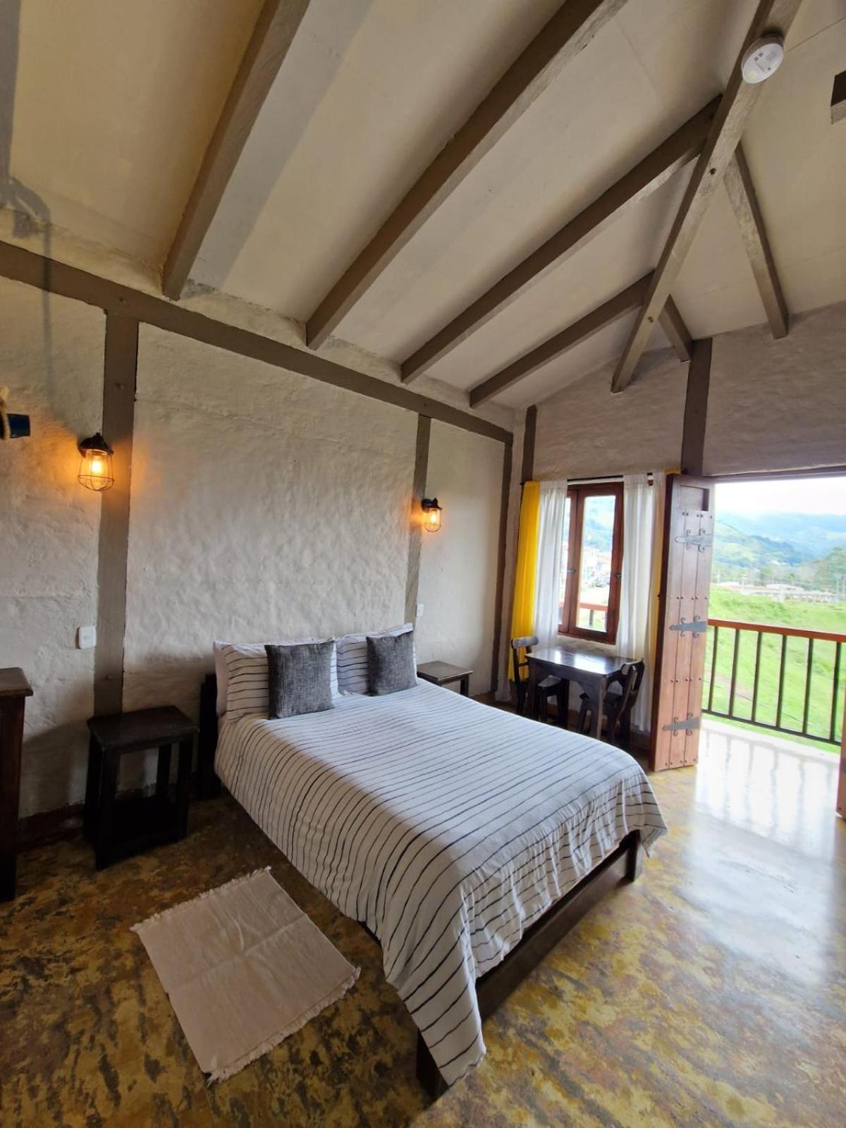 Chambre Double avec Balcon